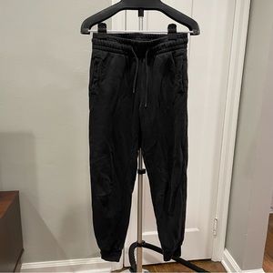 Men’s H&M basics black sweat pant jogger size small
